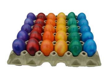 Ostereier auf 30er-Höcker